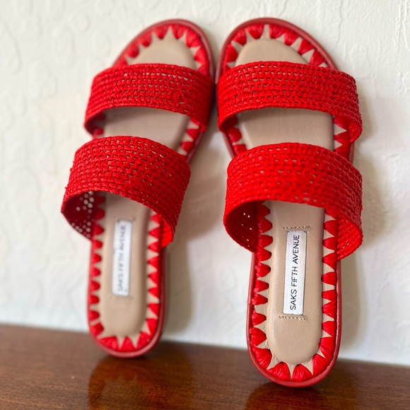 Saks Fifth Avenue NEW sandals 5.5 - Picture 1 of 3